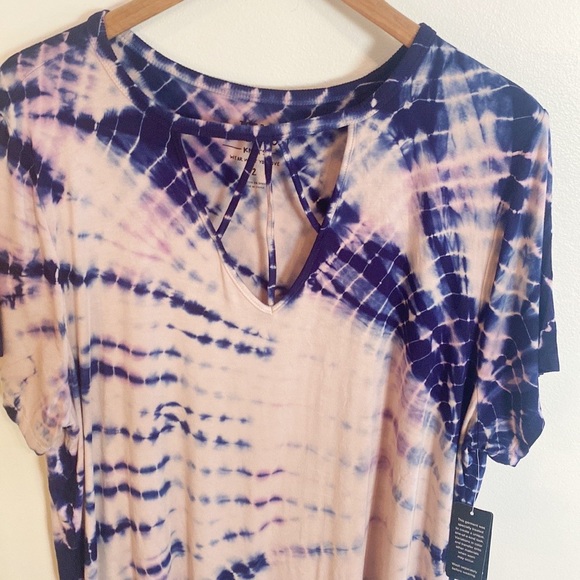 NEW Torrid Super Soft Blush Tie Dye Tee NWT - Picture 2 of 7